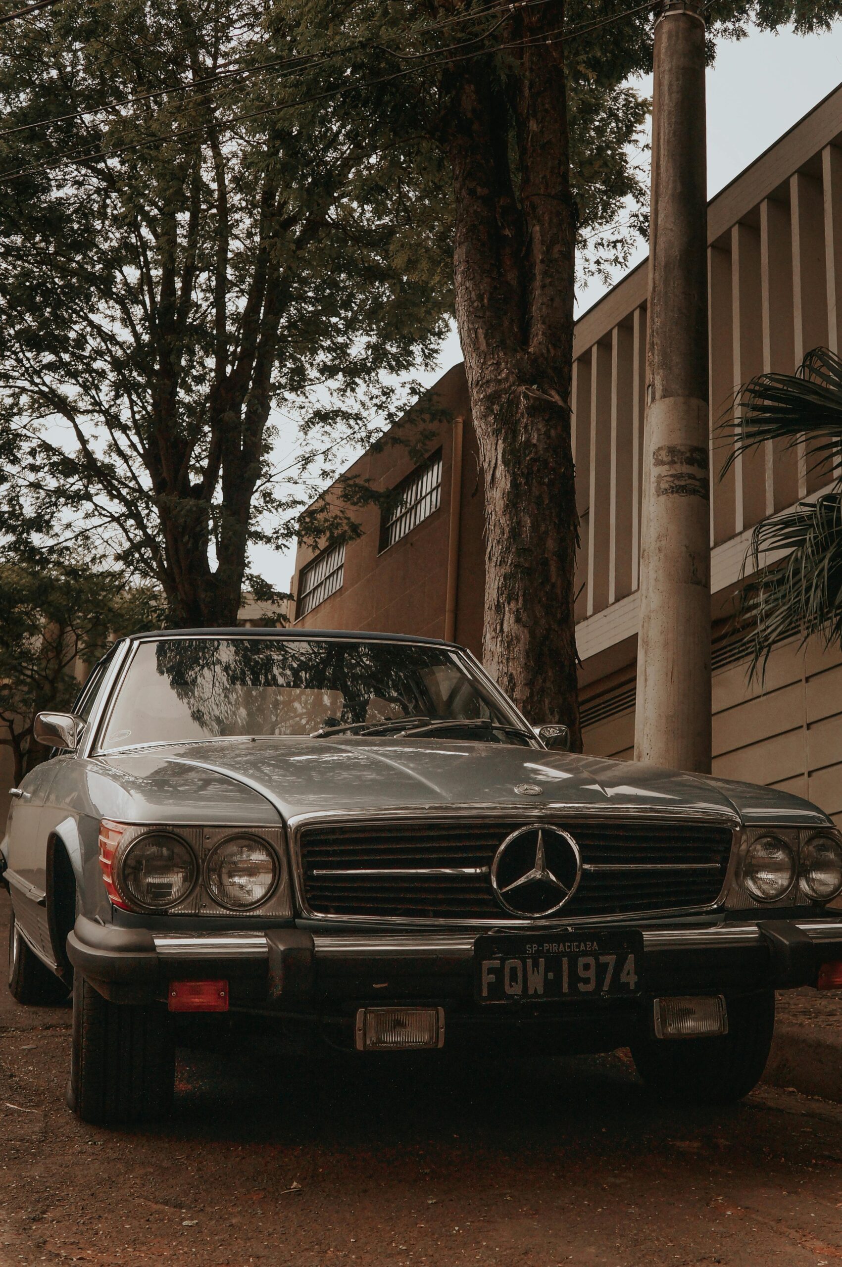 Classic Mercedes-Benz parked outdoors in Piracicaba, Brazil, showcasing retro elegance.